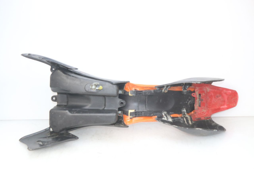 photo de CARROCERÍA CARENAJE COMPLETO CCR DIRT BIKE 110 - Perfil de la pieza de repuesto