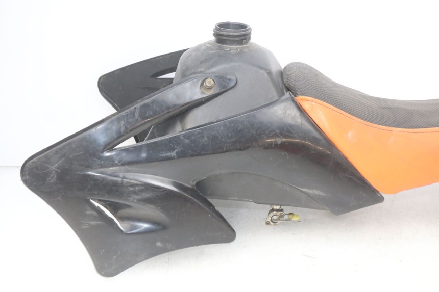 photo de CARROCERÍA CARENAJE COMPLETO CCR DIRT BIKE 110 - Detalle de la pieza