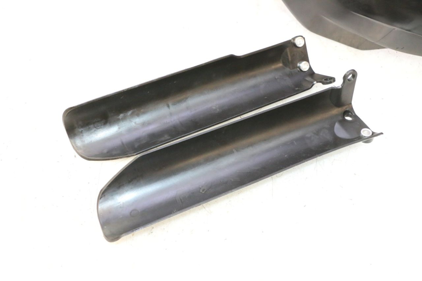 photo de COMPLETO CARENADO MINI MX DRIFT 150 - Estado de la superficie y material