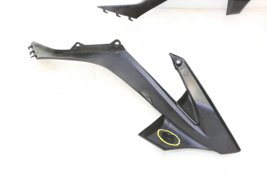 photo de COMPLETO CARENADO MINI MX DRIFT 150 - Estado de la superficie y material