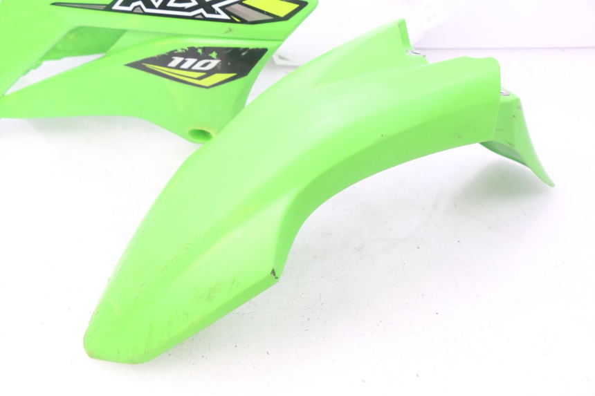 photo de CARROCERÍA CARENAJE COMPLETO KAWASAKI KLX 110 (2010 - 2022) - Ángulo de visión alternativo