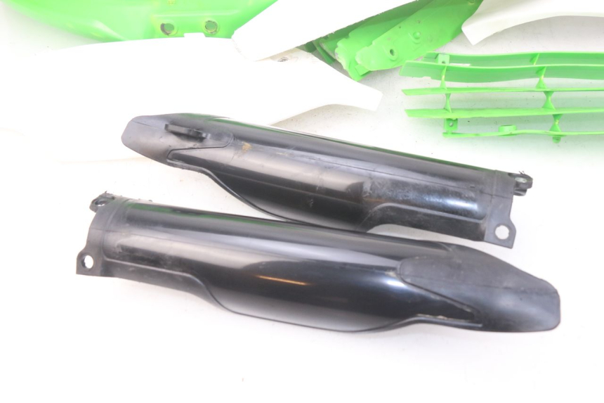 photo de CARROCERÍA CARENAJE COMPLETO KAWASAKI KX F KXF 450 (2012 - 2015) - Zoom estado de uso
