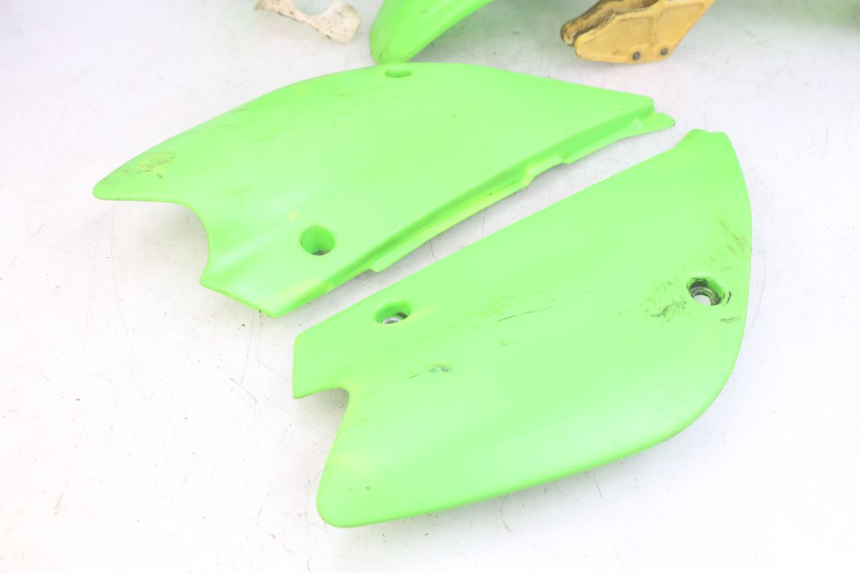 photo de CARROCERÍA CARENAJE COMPLETO KAWASAKI KX 85 (2001 - 2013) - Recambio usado revisado