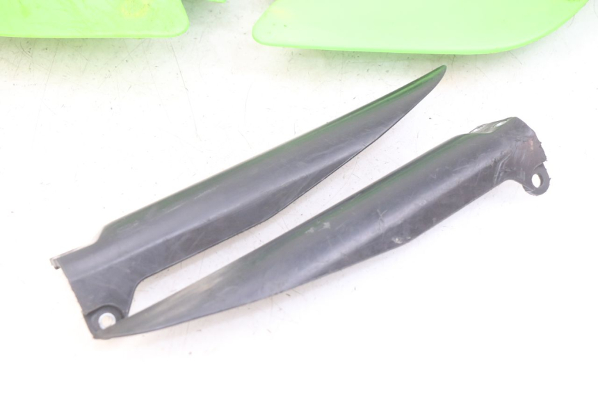 photo de CARROCERÍA CARENAJE COMPLETO KAWASAKI KX 85 (2001 - 2013) - Otra vista del artículo