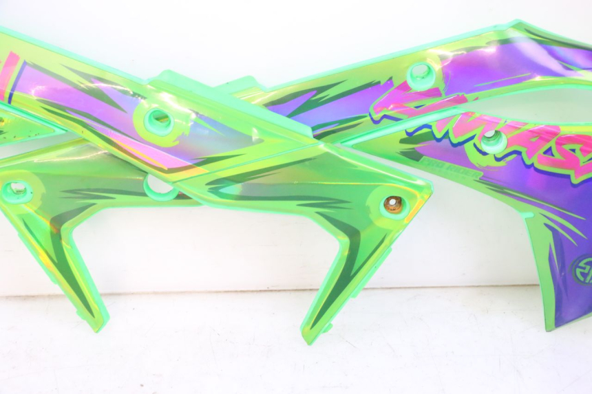 photo de COMPLETO CARENADO KAWASAKI KXF KX-F 250 (2017 - 2019) - Ángulo de visión alternativo