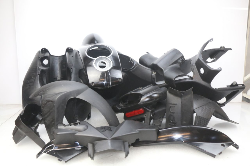 photo de COMPLETO CARENADO PEUGEOT LUDIX 50 (2008 - 2017) - Vista principal