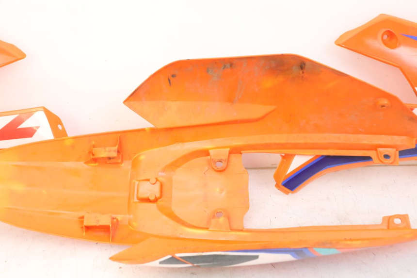 photo de CARROCERÍA CARENAJE COMPLETO APOLLO RFZ 125 - Recambio usado revisado