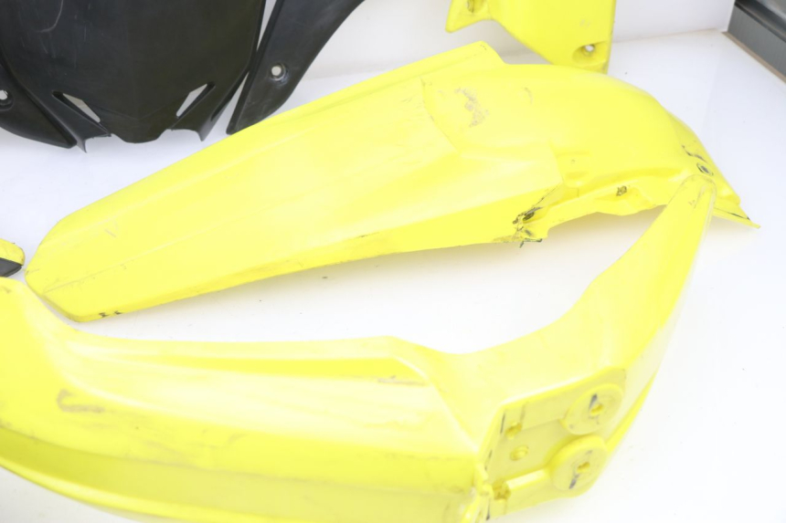 photo de COMPLETO CARENADO SUZUKI RM-Z RMZ 250 (2010 - 2016) - Inspección visual detallada