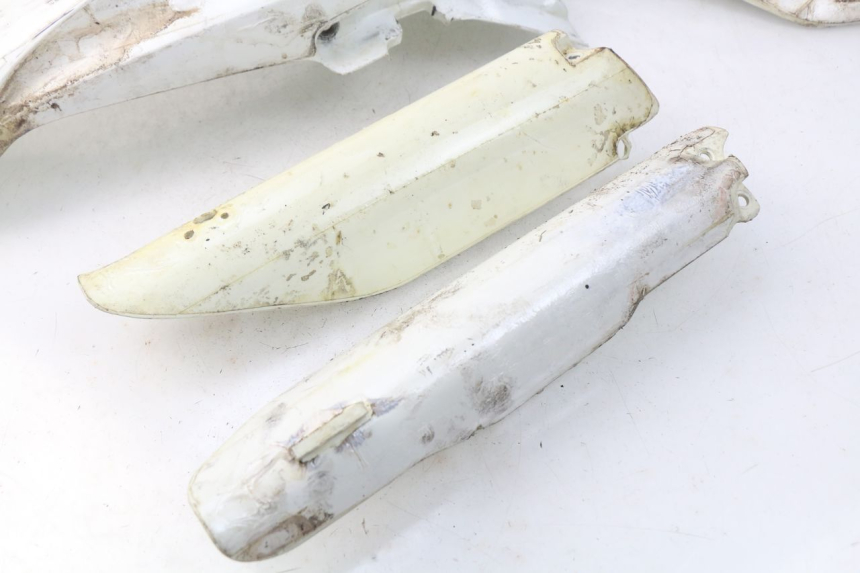 photo de COMPLETO CARENADO SUZUKI RMZ RM-Z 450 (2008 - 2011) - Detalle de la pieza