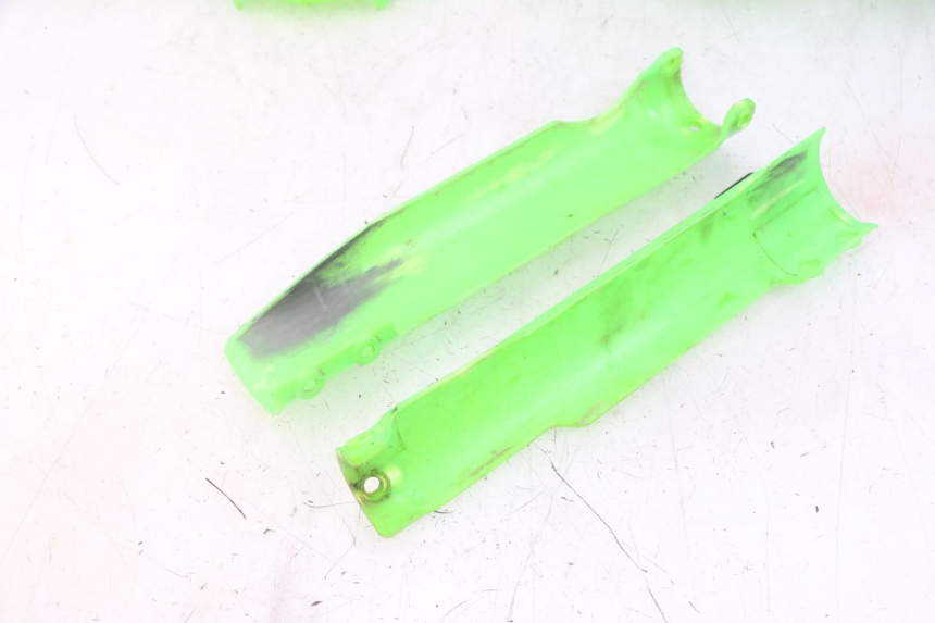 photo de CARROCERÍA CARENAJE COMPLETO APOLLO RXF 125 - Características distintivas