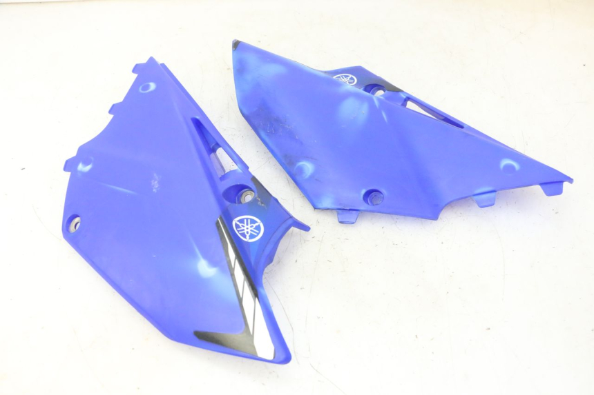 photo de COMPLETO CARENADO YAMAHA YZ 125 (1998 - 2005) - Primer plano técnico