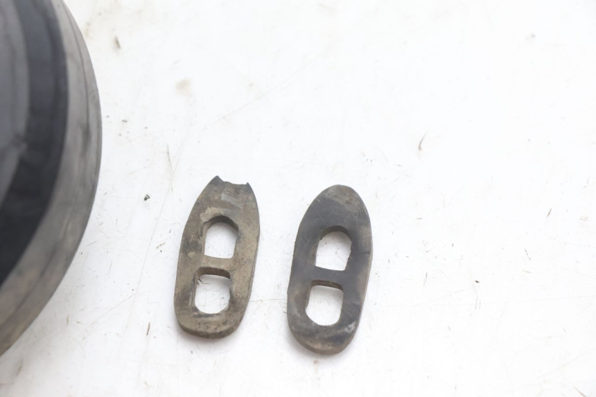 photo de TAPA ENCENDIDO PEUGEOT 103 SPX CLIP 50 (1989 - 1992) - Detalle de la pieza