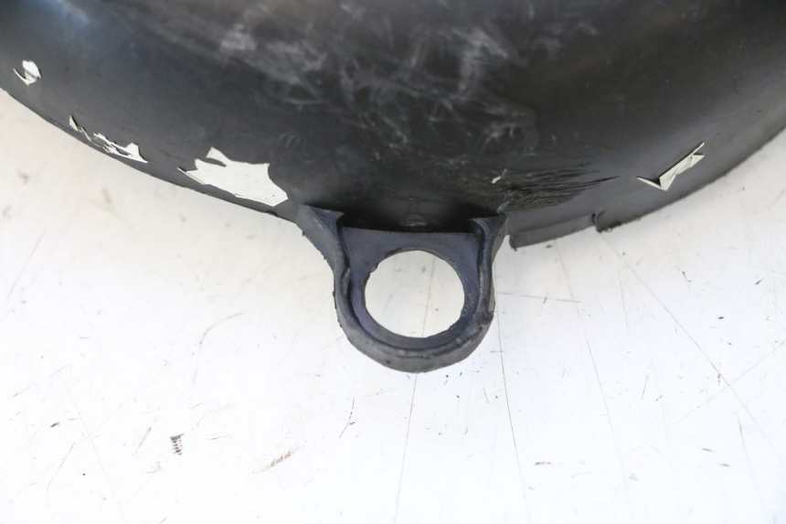 photo de TAPA ENCENDIDO MBK BOOSTER ROCKET 50 (1995 - 1998) - Detalles de los puntos de fijación