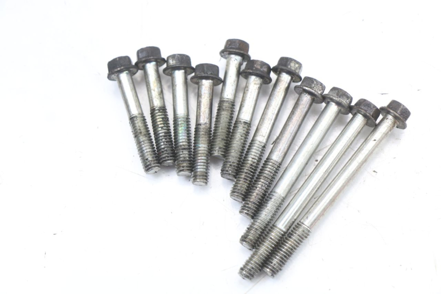 photo de ENCENDIDO SUZUKI BURGMAN 125 (2007 - 2014) - Detalles de los puntos de fijación