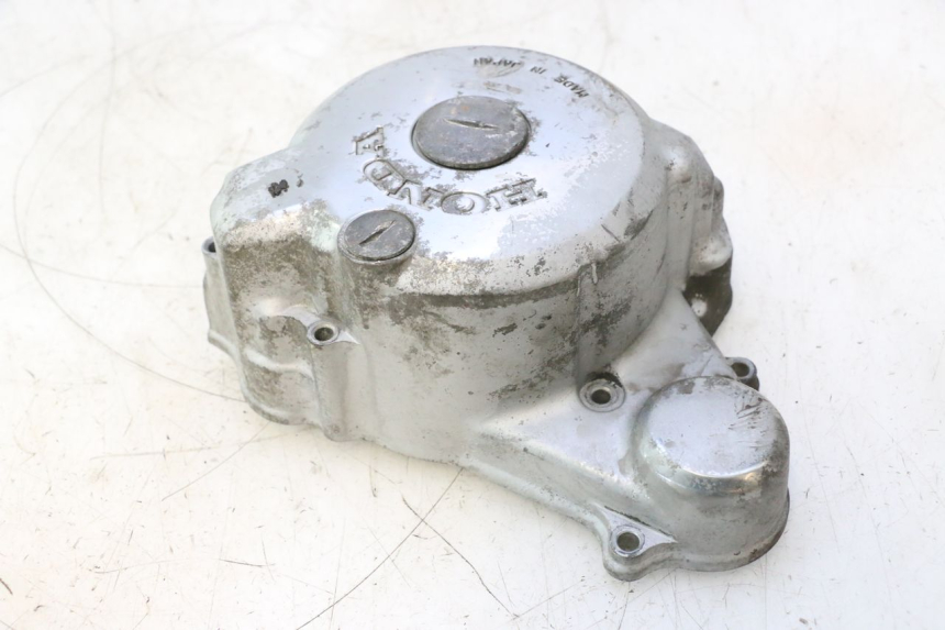 photo de TAPA ENCENDIDO HONDA CB TWO FIFTY 250 (1991 - 2002) - Detalles de los puntos de fijación