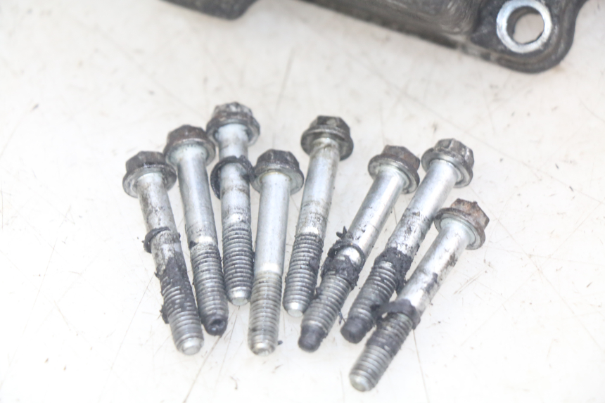 photo de ENCENDIDO PEUGEOT ELYSEO 125 (1999 - 2004) - Estado de la superficie y material