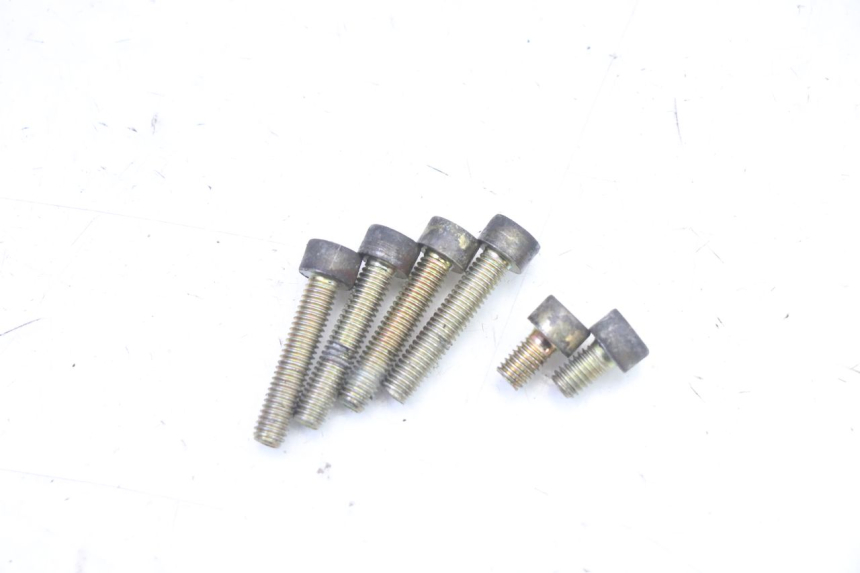 photo de TAPA ENCENDIDO APRILIA ETX 125 (1998 - 2002) - Estado de la superficie y material