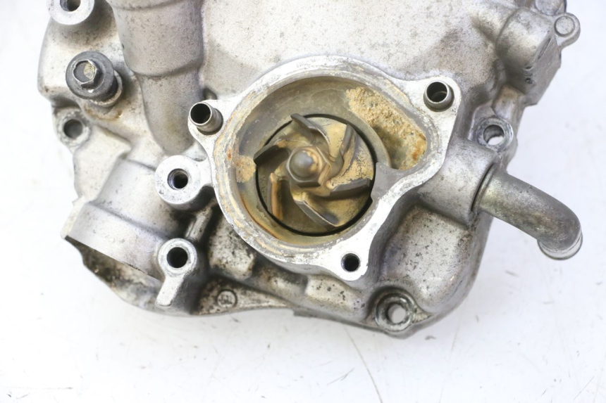 photo de CUBIERTA DEL ENCENDIDO HONDA FES S-WING SWING ABS 125 (2007 - 2015) - Zoom sobre los componentes