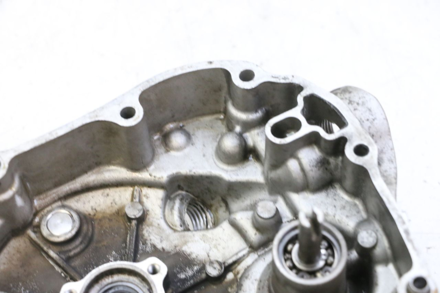 photo de CUBIERTA DEL ENCENDIDO HONDA FES S-WING SWING ABS 125 (2007 - 2015) - Otra perspectiva