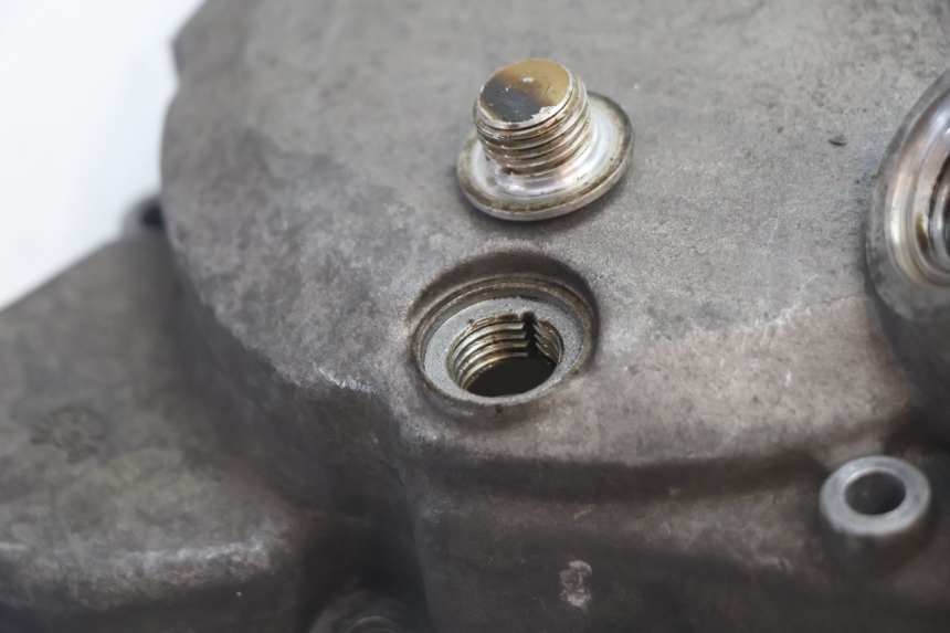 photo de CUBIERTA DEL ENCENDIDO HONDA FES S-WING SWING ABS 125 (2007 - 2015) - Zoom estado de uso