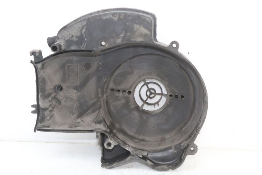 photo de TAPA ENCENDIDO PIAGGIO FLY 4T 50 (2004 - 2010) - Primer plano técnico