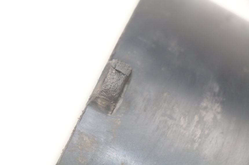 photo de TAPA ENCENDIDO PIAGGIO FLY 125 (2005 - 2012) - Primer plano técnico