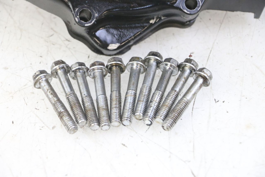 photo de CARTER DE ENCENDIDO SUZUKI GS GSE 500 (2001 - 2003) - Características distintivas