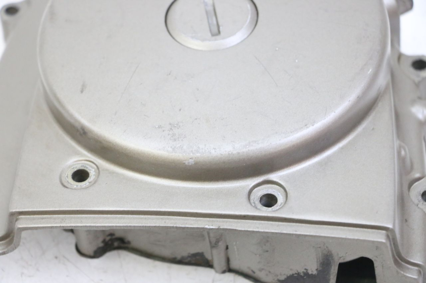 photo de TAPA ENCENDIDO HYOSUNG GTR 125 (2006 - 2008) - Primer plano técnico