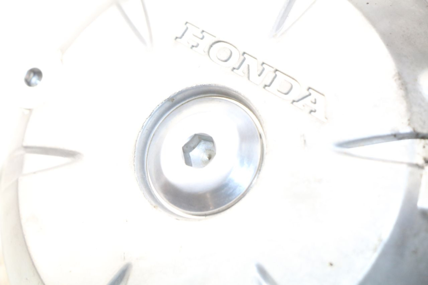 photo de TAPA ENCENDIDO HONDA INTEGRA NC D 750 (2016 - 2018) - Primer plano técnico