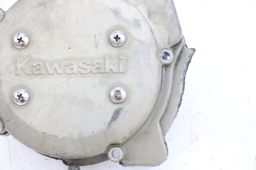 photo de TAPA ENCENDIDO KAWASAKI KDX 125 (1990 - 1991) - Primer plano técnico