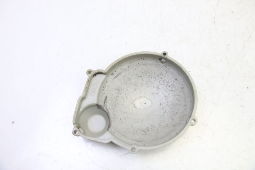 photo de TAPA ENCENDIDO RIEJU MRT 50 (2018 - 2021) - Detalles de los puntos de fijación