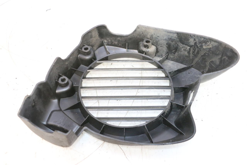 photo de TAPA ENCENDIDO YAMAHA NEOS NEO'S 4T 50 (2008 - 2016) - Detalles de los puntos de fijación