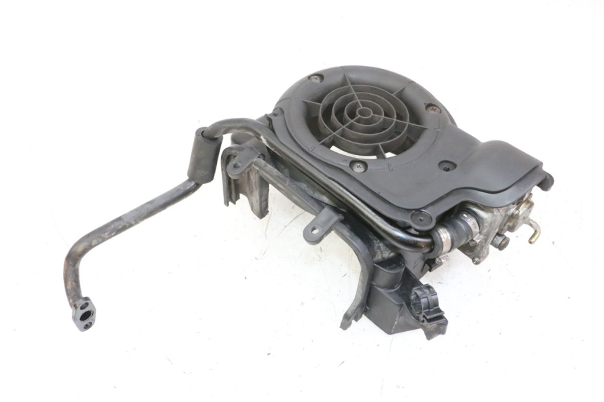 photo de TAPA ENCENDIDO PIAGGIO VESPA LX 150 (2005 - 2013) - Estado de la superficie y material