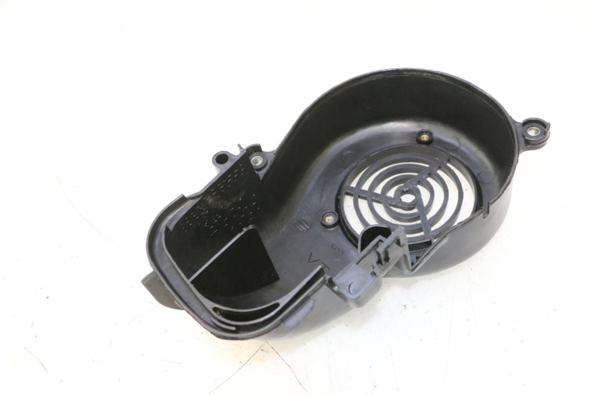 photo de TAPA ENCENDIDO TNT MOTOR ROMA 12' 2T 50 (2007 - 2018) - Detalles de los puntos de fijación