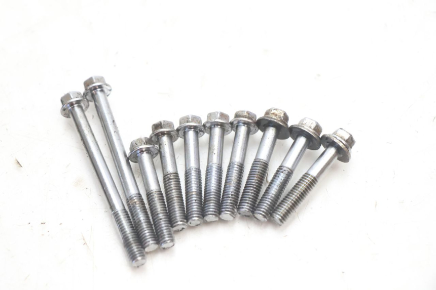 photo de TAPA ENCENDIDO SUZUKI SV S 650 (1999 - 2002) - Estado de la superficie y material