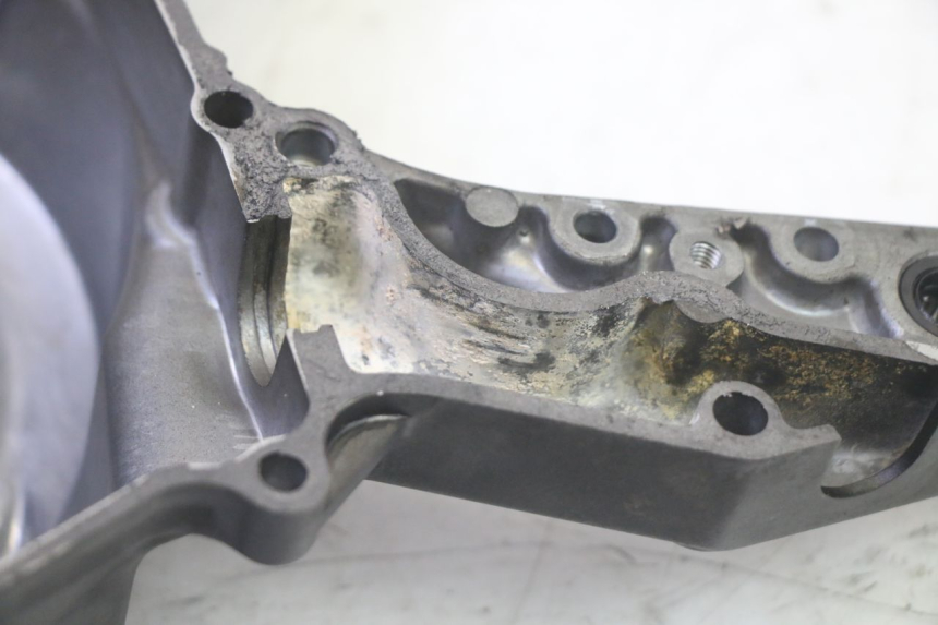 photo de TAPA ENCENDIDO YAMAHA TDM ABS 900 (2002 - 2014) - Detalles de los puntos de fijación