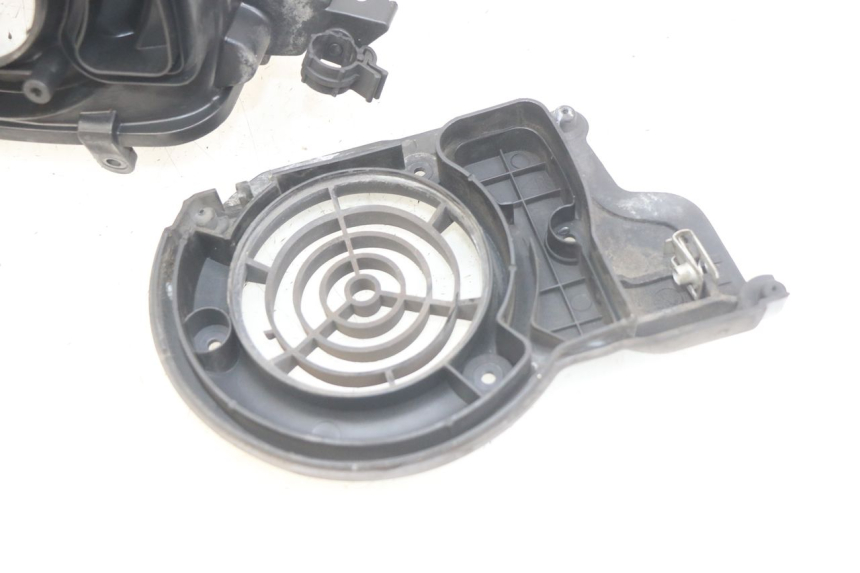 photo de CáRTER DE ENCENDIDO PIAGGIO VESPA LXV 125 (2006 - 2009) - Detalles de los puntos de fijación