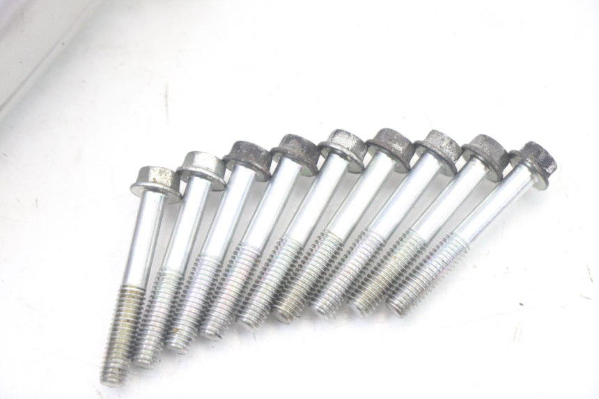 photo de TAPA ENCENDIDO YAMAHA X-MAX XMAX 125 (2010 - 2013) - Estado de la superficie y material