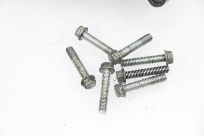 photo de TAPA ENCENDIDO YAMAHA YZF YZ-F 450 (2006 - 2009) - Estado de la superficie y material