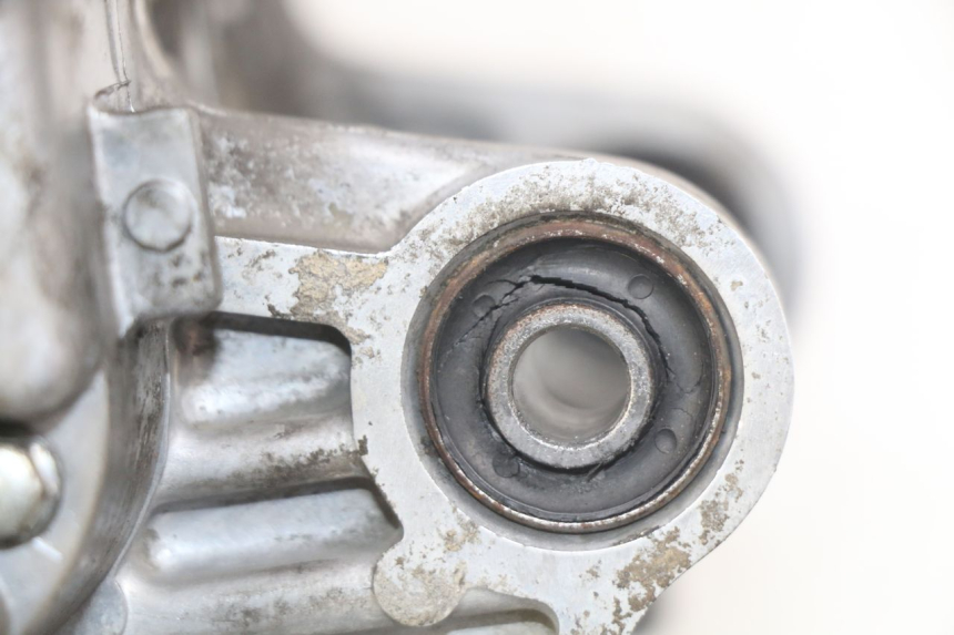 photo de CÁRTER DE MOTOR INFERIOR KYMCO AGILITY 16+ 4T 50 (2018 - 2023) - Detalle de la pieza