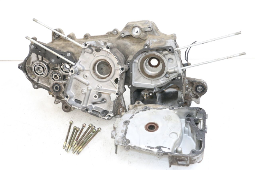 photo de CÁRTER DE MOTOR INFERIOR KYMCO AGILITY 4T 50 (2005 - 2018) - Detalle de la pieza