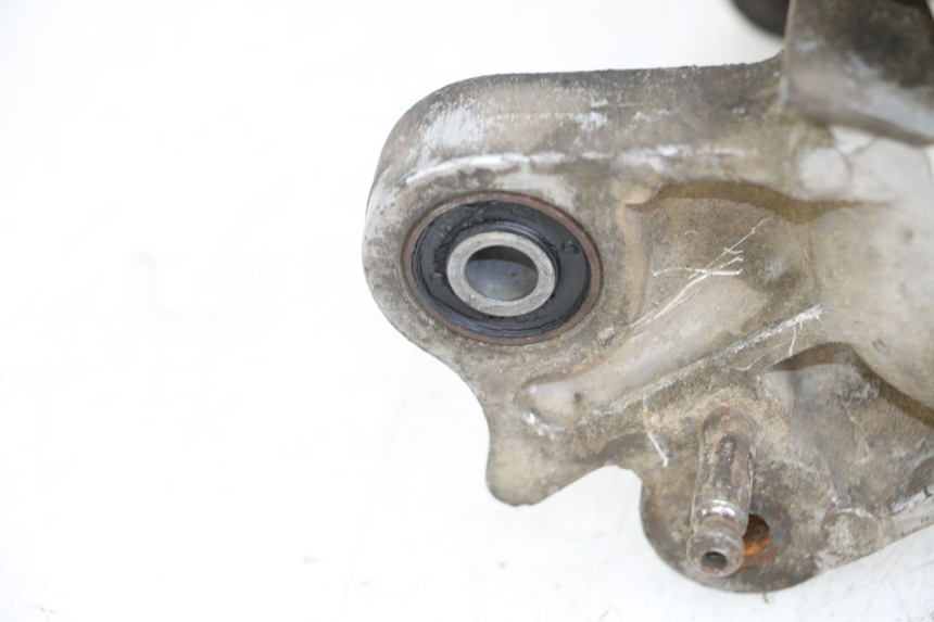 photo de CÁRTER DE MOTOR INFERIOR KYMCO AGILITY 4T 50 (2005 - 2018) - Detalles de los puntos de fijación