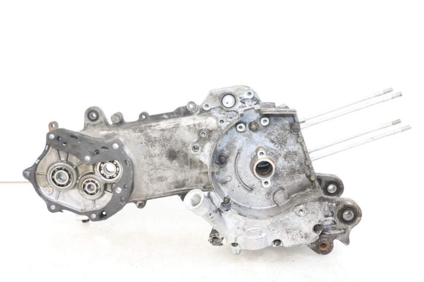 photo de CÁRTER DE MOTOR INFERIOR KYMCO AGILITY 4T 50 (2005 - 2018) - Ángulo de visión alternativo