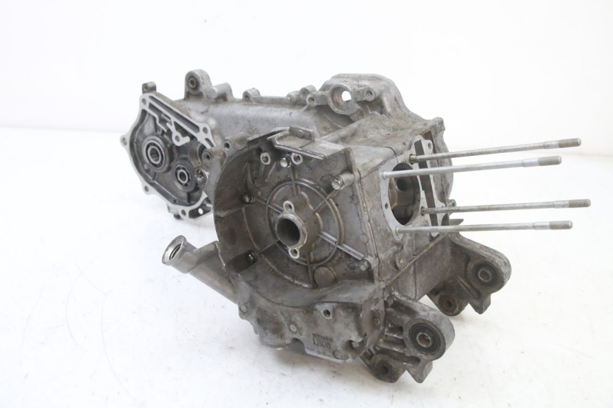 photo de CÁRTER DE MOTOR INFERIOR KYMCO AGILITY 4T 50 (2018 - 2022) - Características distintivas