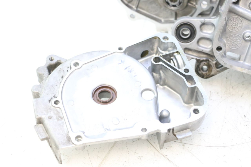 photo de CÁRTER DE MOTOR INFERIOR KYMCO AGILITY 4T 50 (2018 - 2022) - Vista general del producto