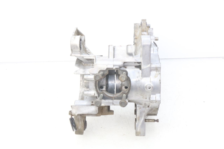 photo de CÁRTER DE MOTOR INFERIOR KYMCO AGILITY RS 2T 50 (2009 - 2013) - Otra perspectiva