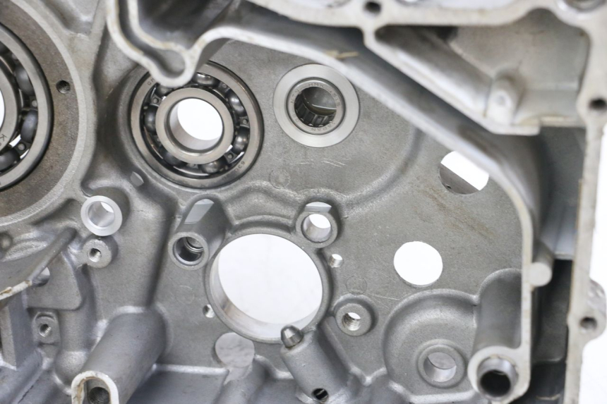 photo de Cárter inferior del motor HYOSUNG GV AQUILA 125 (2000 - 2009) - Foto de producto adicional