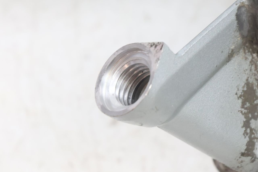 photo de CARTER YAMAHA BW'S BWS 125 (2010 - 2013) - Detalles de los puntos de fijación