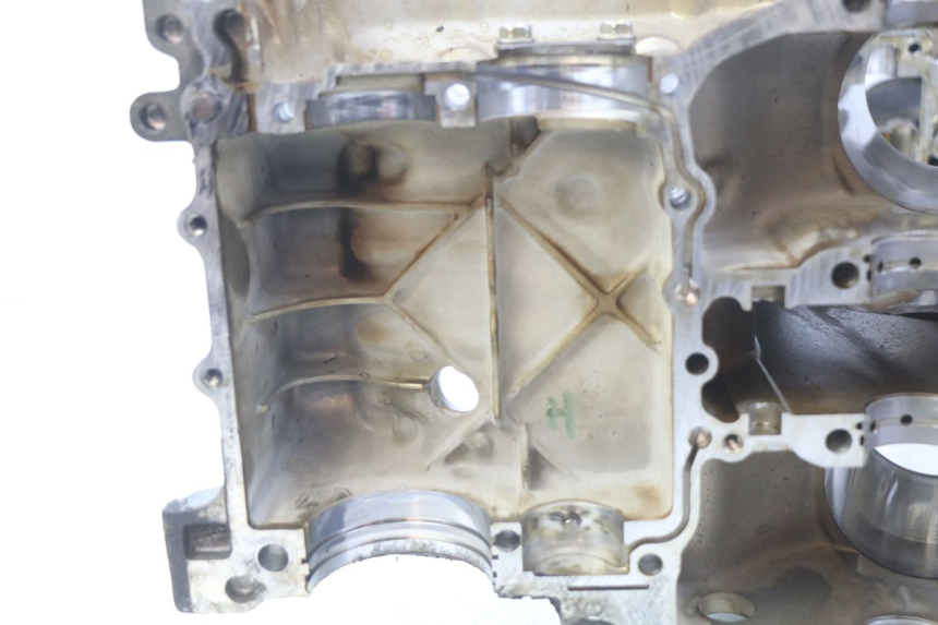 photo de CÁRTER DE MOTOR INFERIOR HONDA CBF 500 (2004 - 2007) - Detalle de la pieza