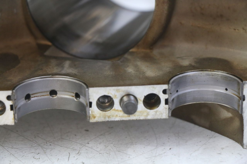 photo de CÁRTER DE MOTOR INFERIOR HONDA CBF 500 (2004 - 2007) - Otra perspectiva